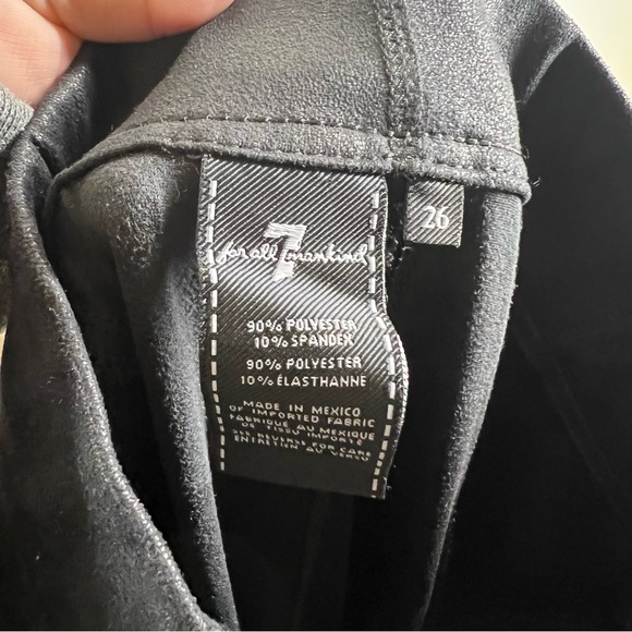 7 for all Mankind Black Faux Leather Pull On Leggings Pants Ankle Zipper - Picture 9 of 9